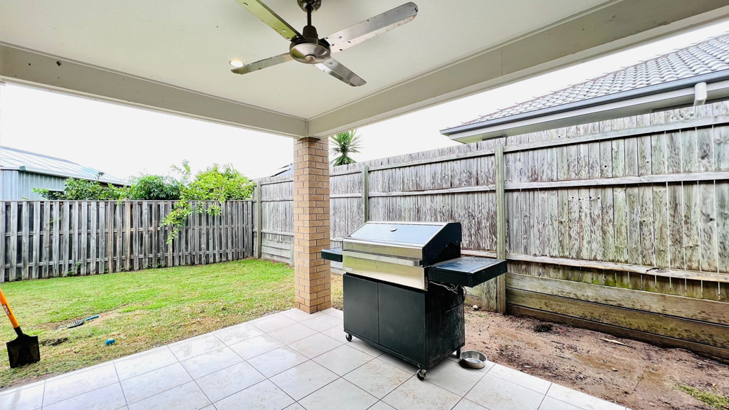 1/73 Burnett Drive, Holmview QLD photograph