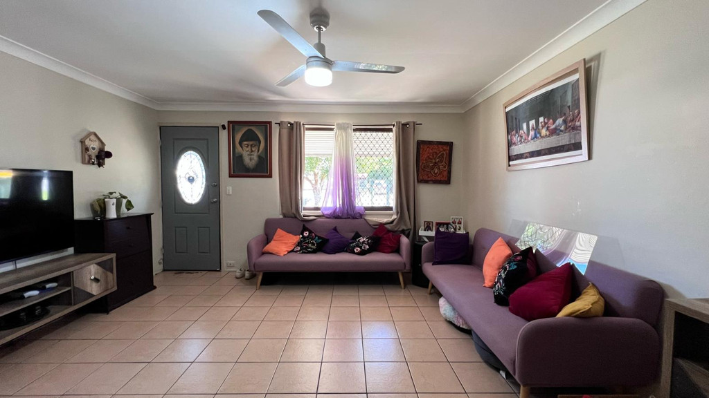 6 Meranti Street, Crestmead QLD photograph