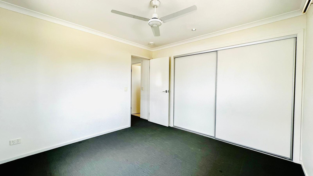 12A Commodore Street, Sunnybank Hills QLD photograph