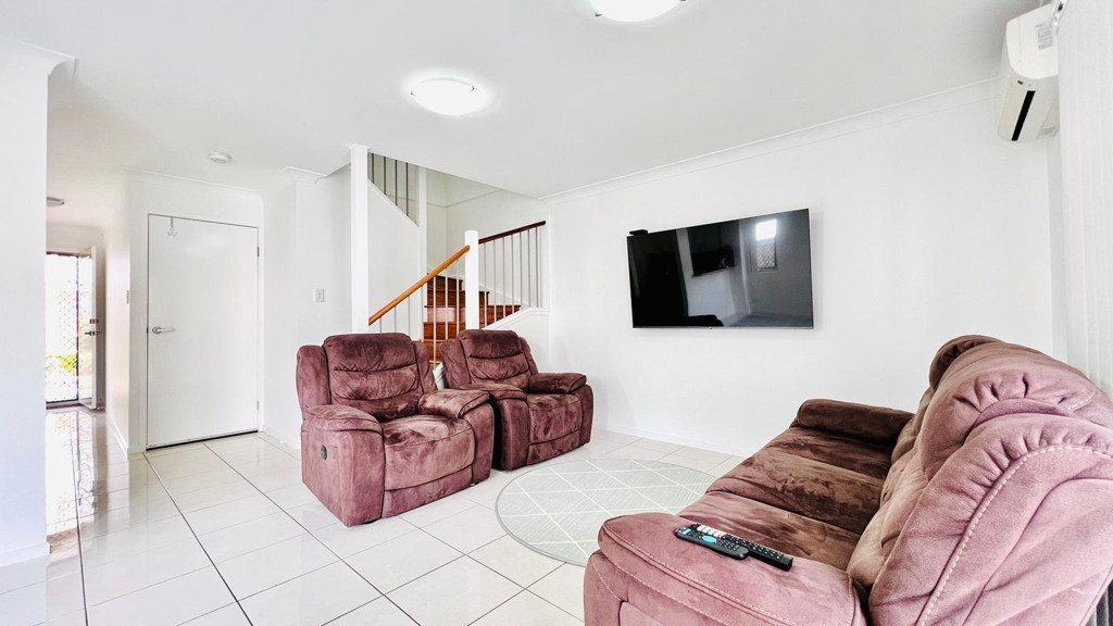 9/1-13 Chase Close, Underwood QLD photograph