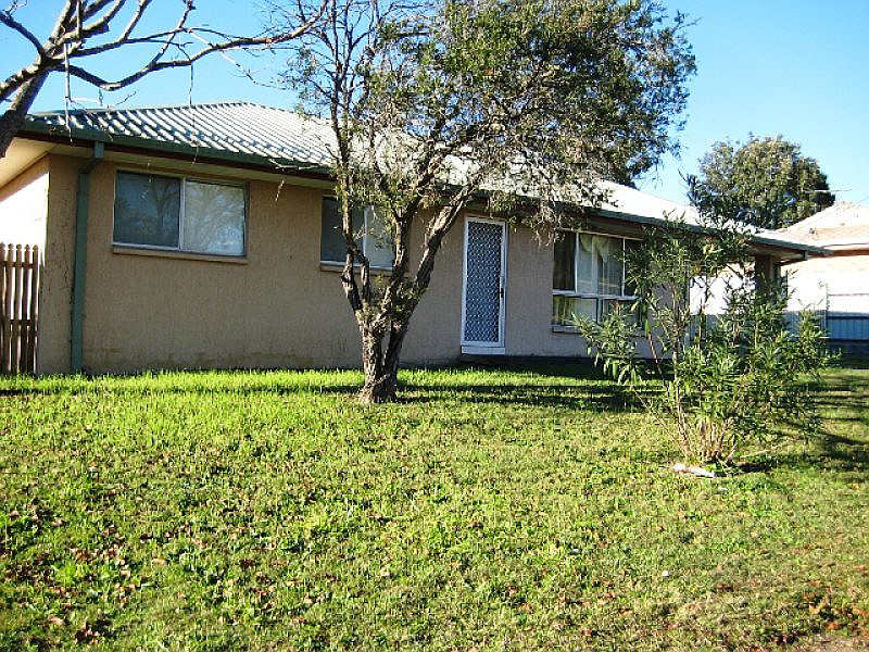 94 Barossa Street, Kingston QLD