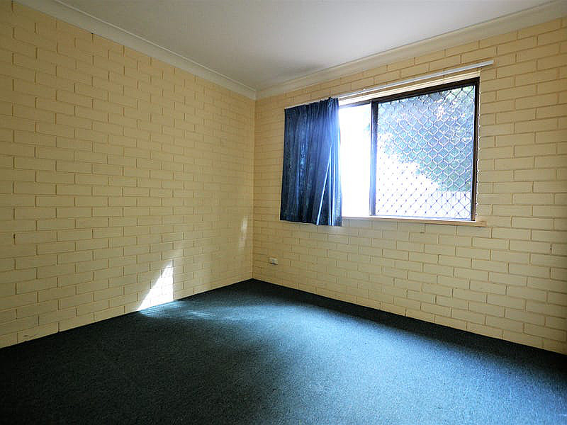 2/335 Kingston Road, Logan Central QLD photograph