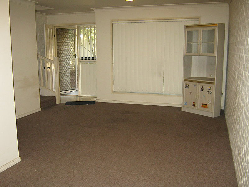 19/11-13 Smith Road, Woodridge QLD photograph
