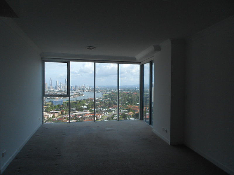 22605/5 Lawson Street, Southport QLD photograph