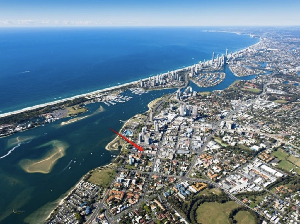 6/10 Railway Street, Southport QLD