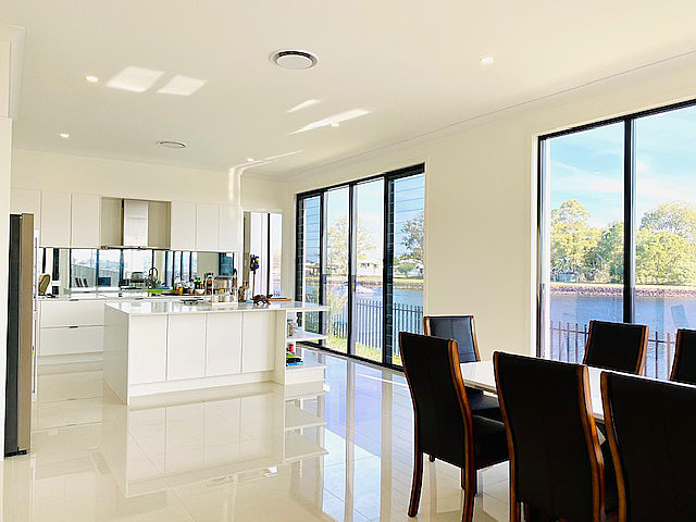 9 Hammock Place, Hope Island QLD photograph