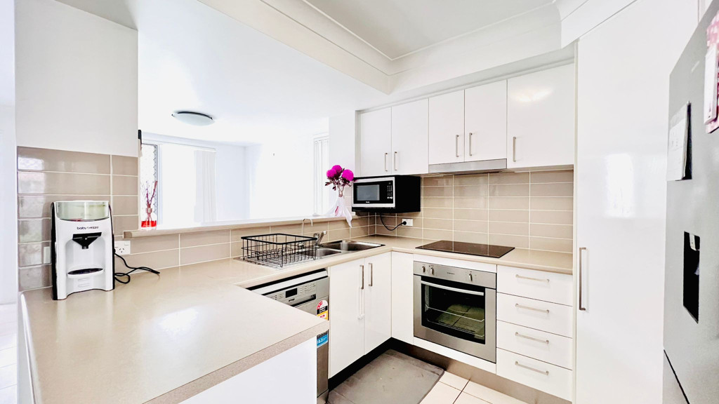 9/1-13 Chase Close, Underwood QLD photograph