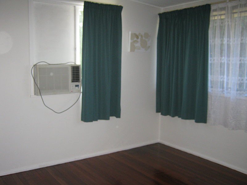 28 Camelia Street, Logan Central QLD photograph