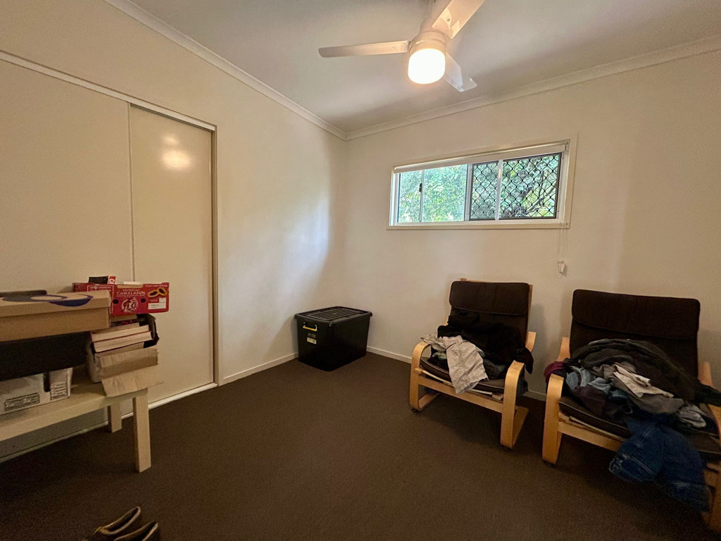 2/141 Station Road, Loganlea QLD photograph
