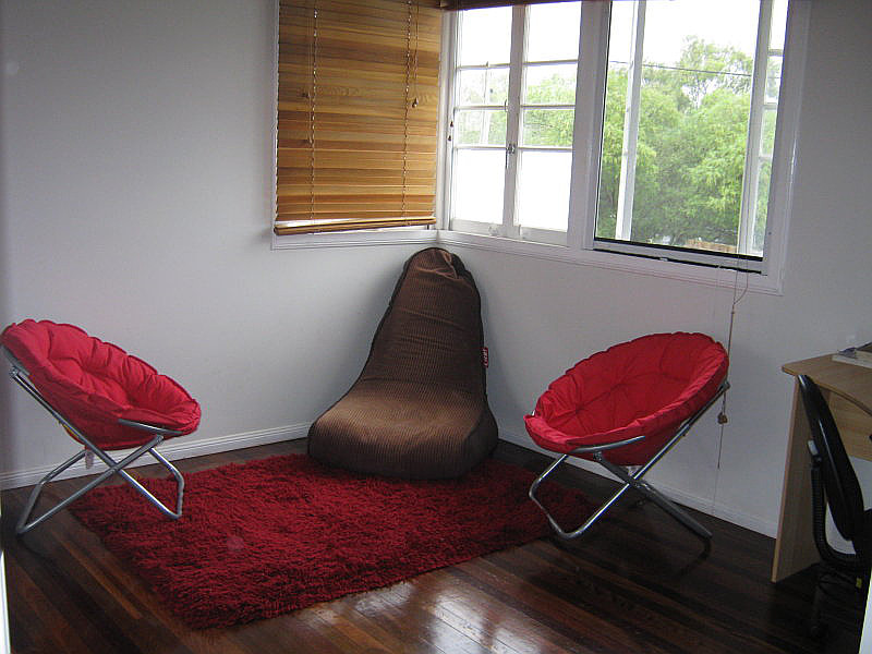 1155 Logan Road, Holland Park QLD photograph