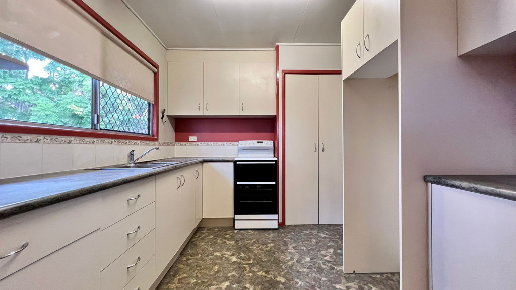 5 Omeo Street, Macgregor QLD photograph