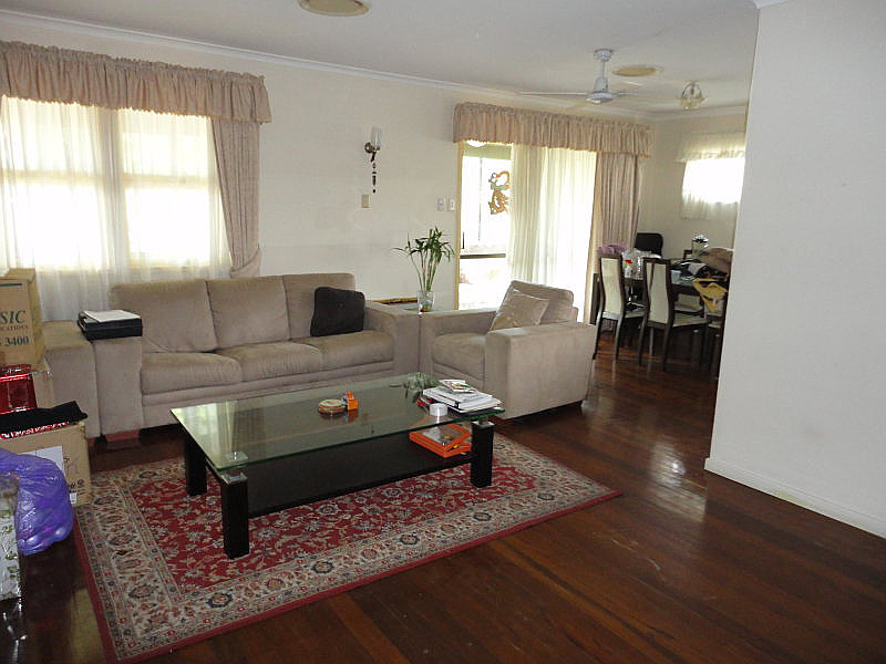 118 Mains Road, Sunnybank QLD photograph