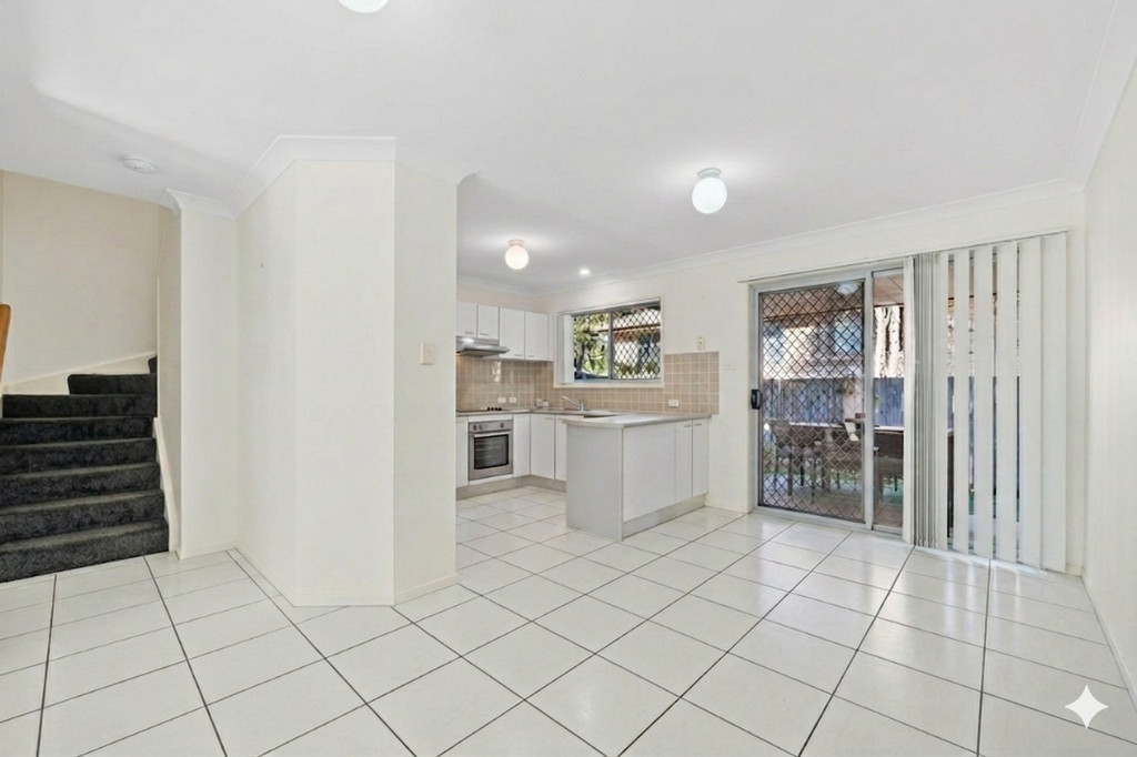 43/2 Rory Court, Calamvale QLD photograph