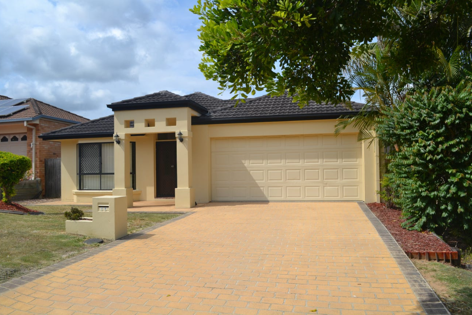 13 Catalina Circuit, Forest Lake QLD