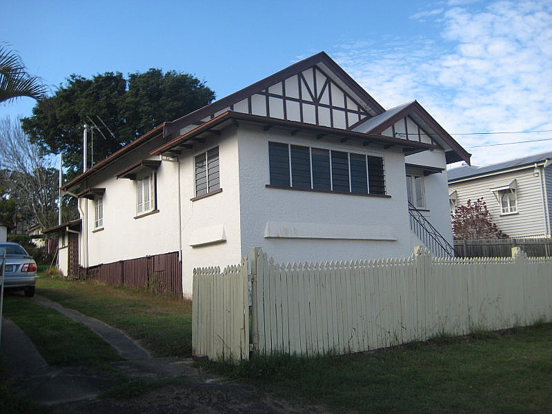 12 Thorn Street, Ipswich QLD