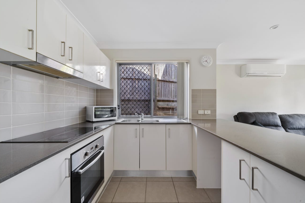 3/1 Conjola Lane, Waterford QLD photograph