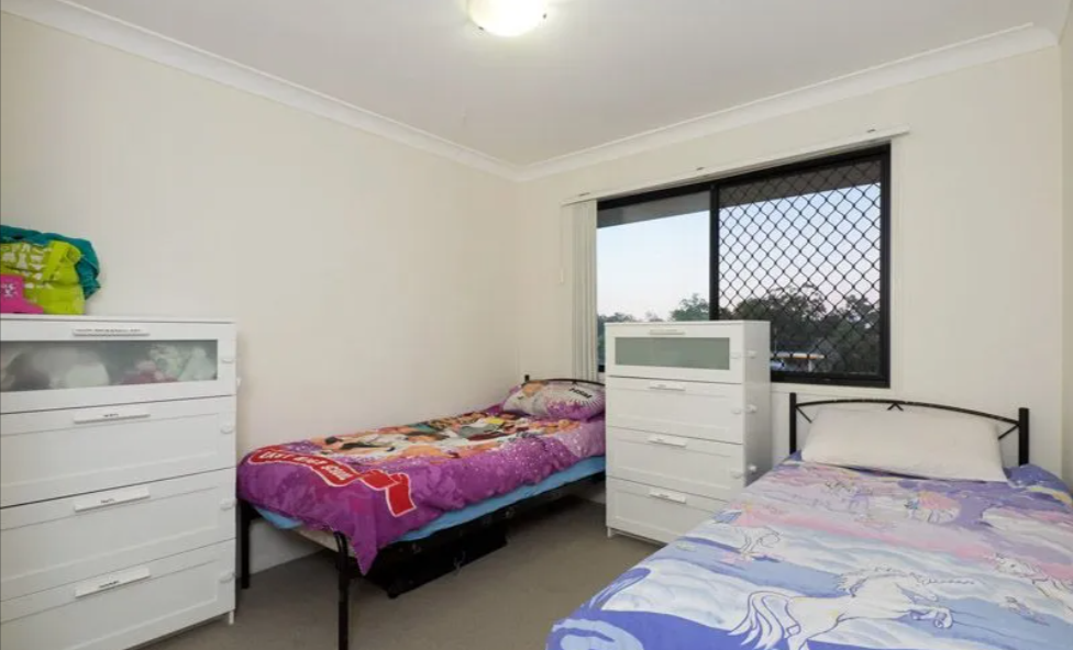 1/33 Bourke Street, Waterford West QLD photograph