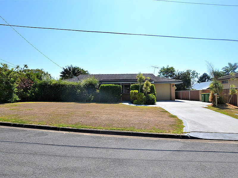 22 Whitfield Avenue, Springwood QLD photograph