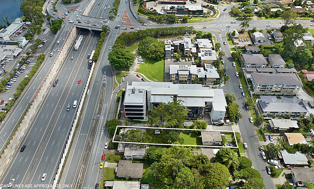 8 Railway Parade, Nerang QLD photograph