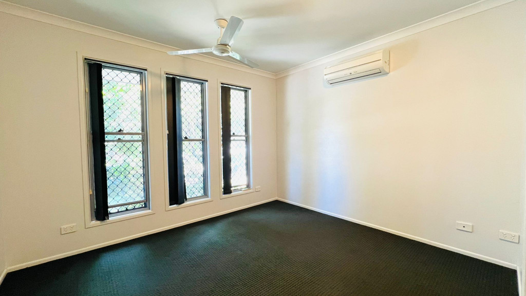 19 Merion Crescent, North Lakes QLD photograph