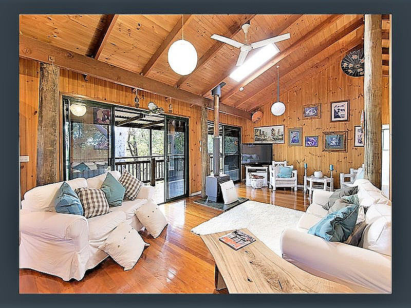 24 Penelope Drive, Cornubia QLD photograph