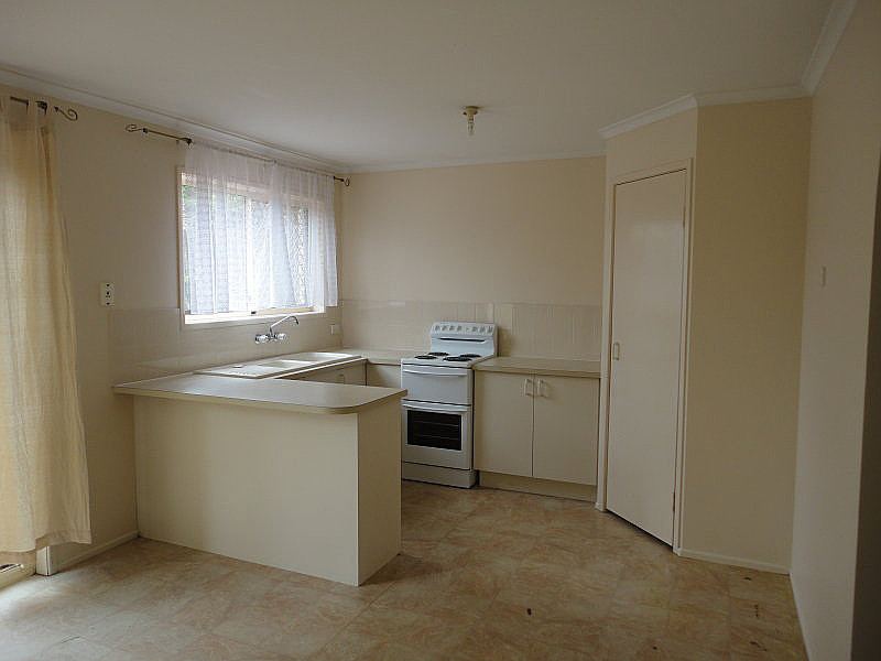 13/9-11 Damalis Street, Woodridge QLD photograph
