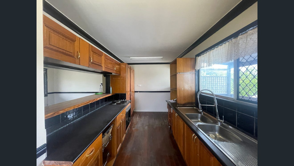 13 Kurrajong Street, Woodridge QLD photograph