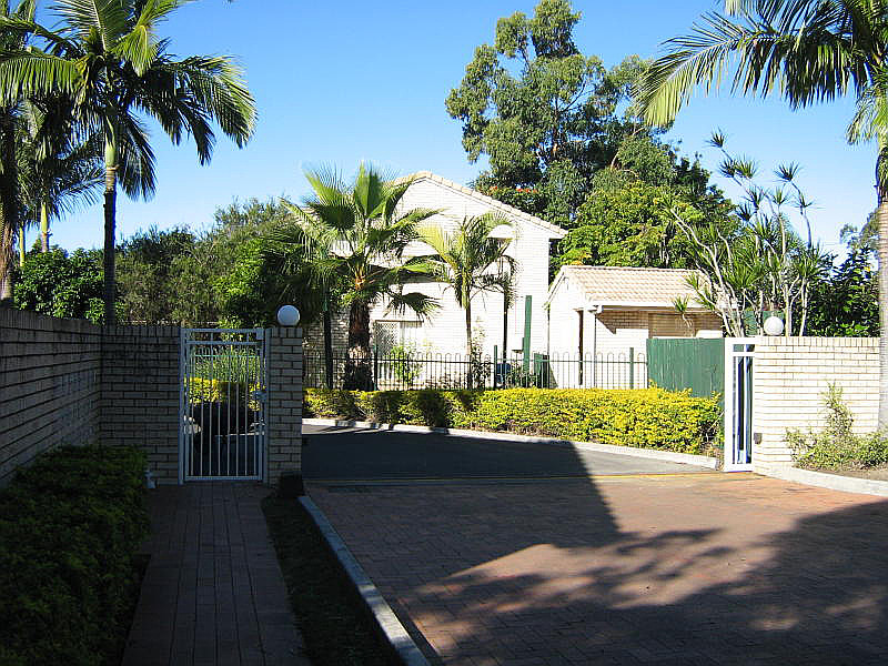 13/9-11 Damalis Street, Woodridge QLD photograph