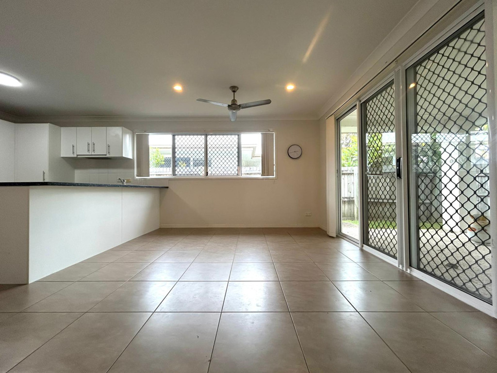 14B Karawatha Street, Springwood QLD