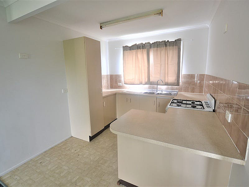 3/34 Defiance Road, Logan Central QLD photograph