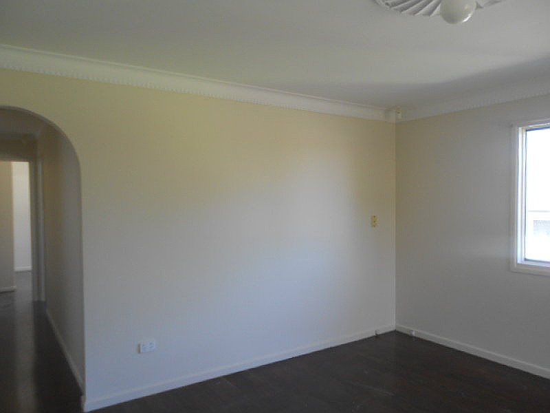 8 Mullen Street, Woodridge QLD photograph
