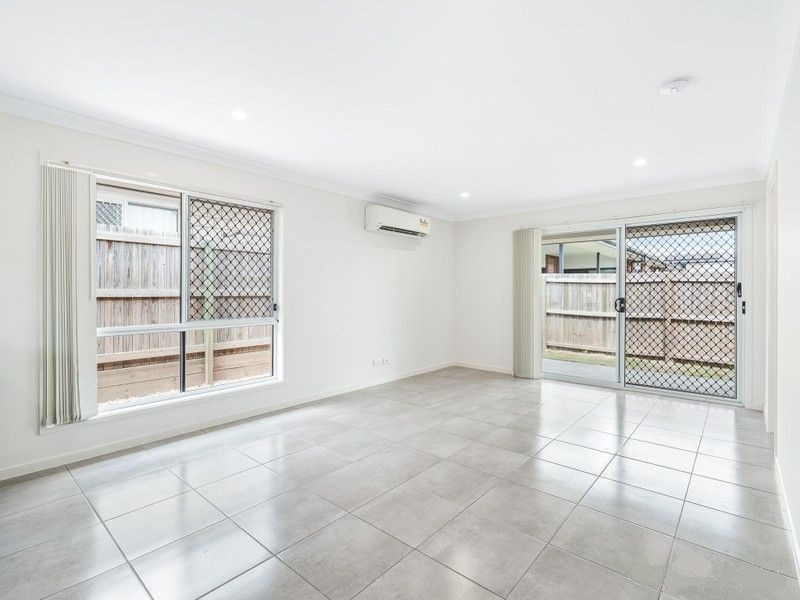 1 Tregole Street, Yarrabilba QLD photograph