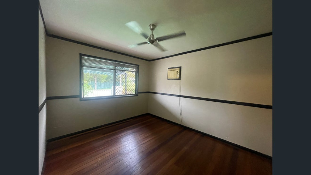 13 Kurrajong Street, Woodridge QLD photograph
