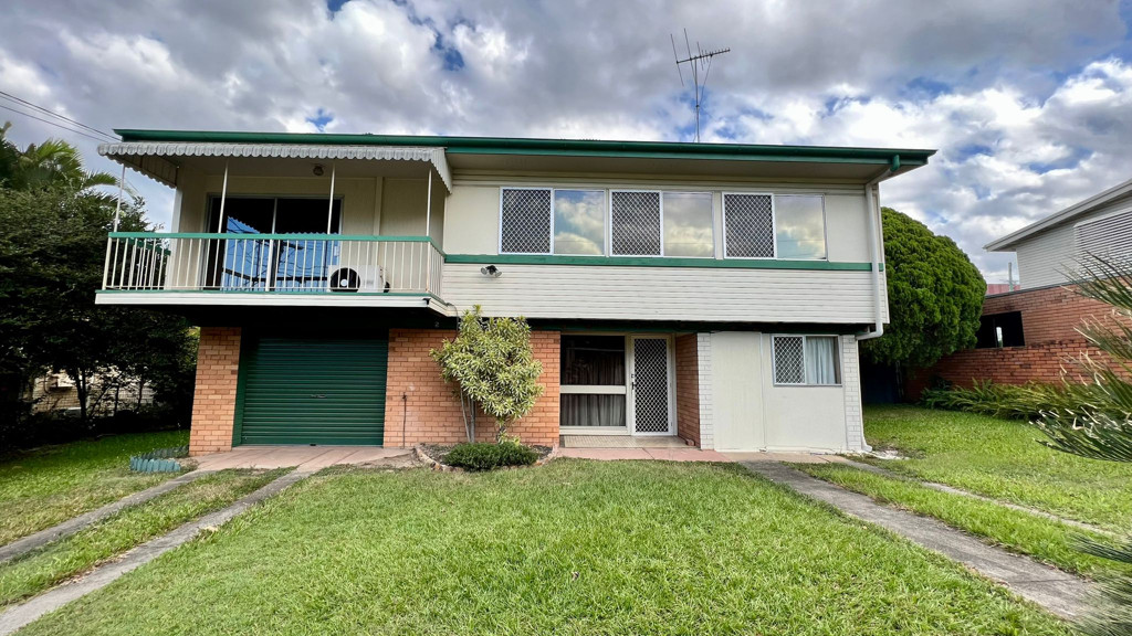 5 Omeo Street, Macgregor QLD
