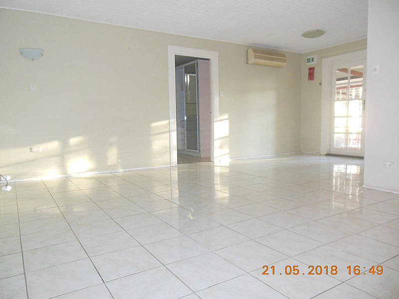 152 Ewing Road, Woodridge QLD photograph