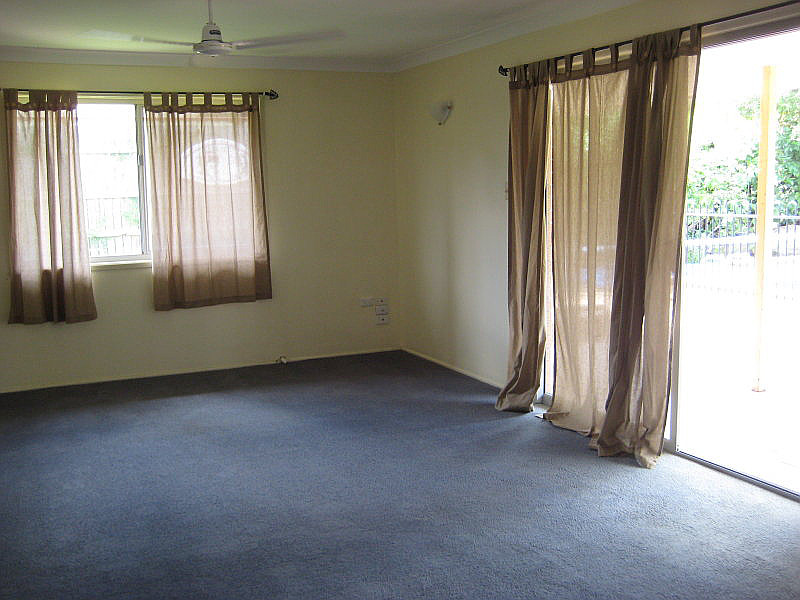 19 Denny Way, Rochedale South QLD photograph