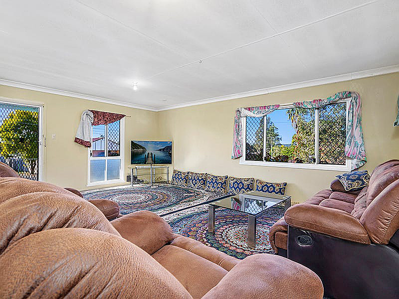 7 Monash Street, Woodridge QLD photograph