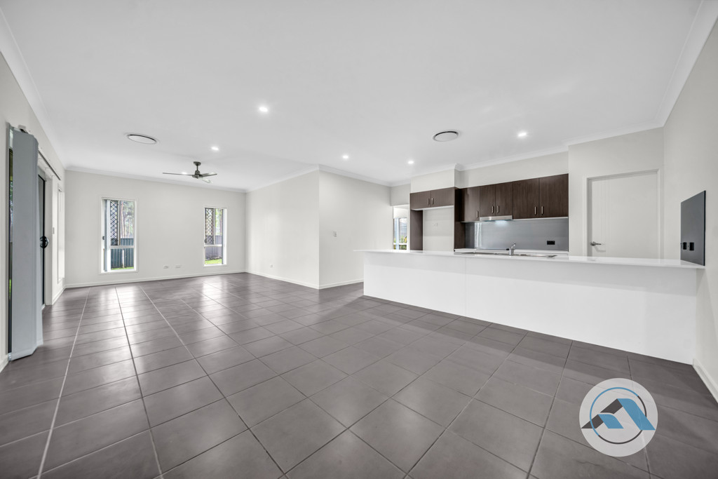 13 Fairthorne Court, D'Aguilar QLD photograph
