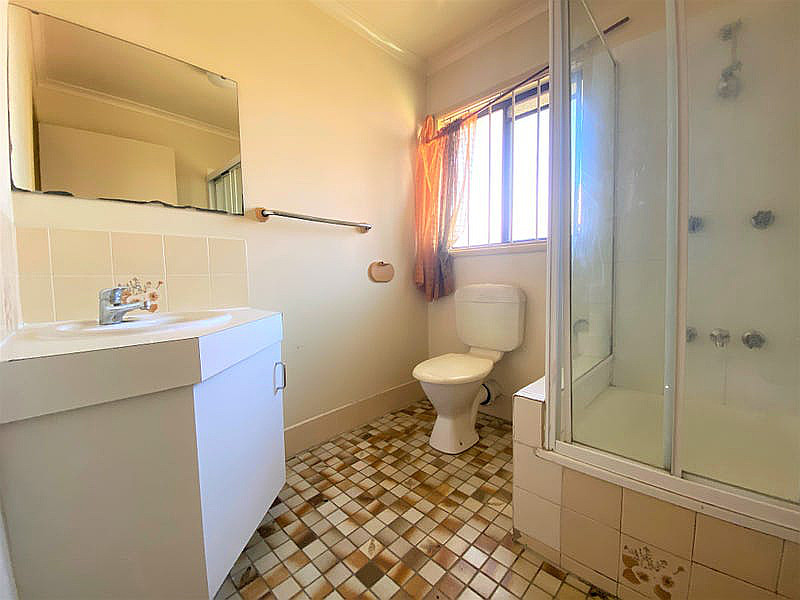 5/6 Heather Street, Logan Central QLD photograph