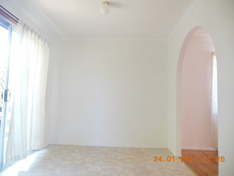 70 First Avenue, Marsden QLD photograph