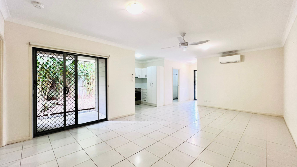 2/112A Shailer Road, Shailer Park QLD photograph