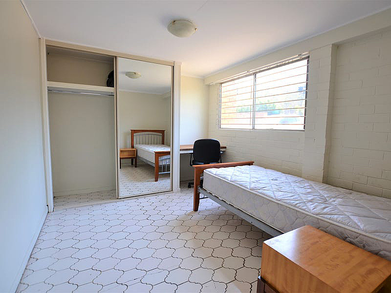 1 Omeo Street, Macgregor QLD photograph