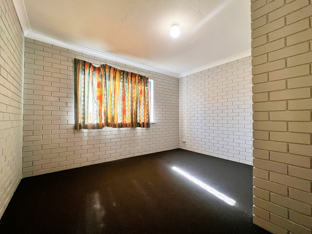 1/335 Kingston Road, Logan Central QLD photograph
