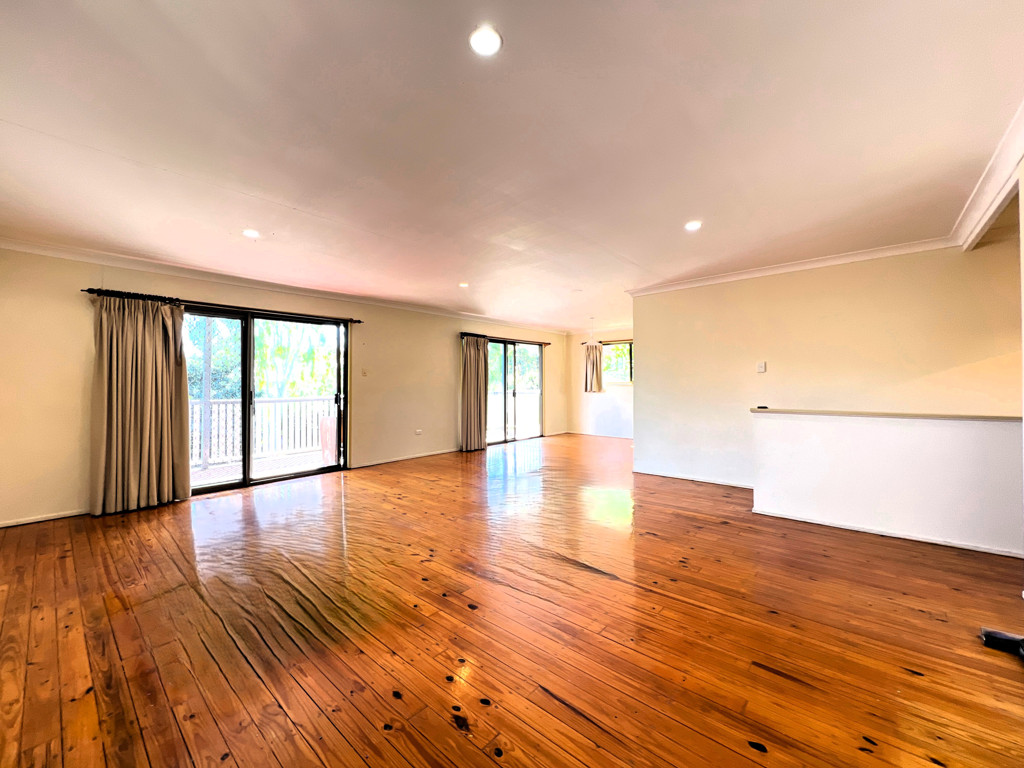 45 Brodie Street, Holland Park West QLD photograph