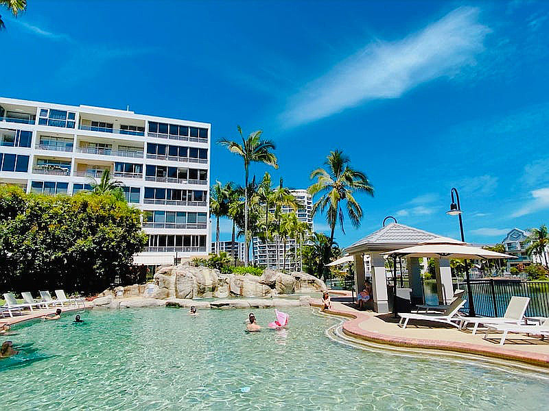 102A/102A 1 Paradise Island Drive, Surfers Paradise QLD photograph