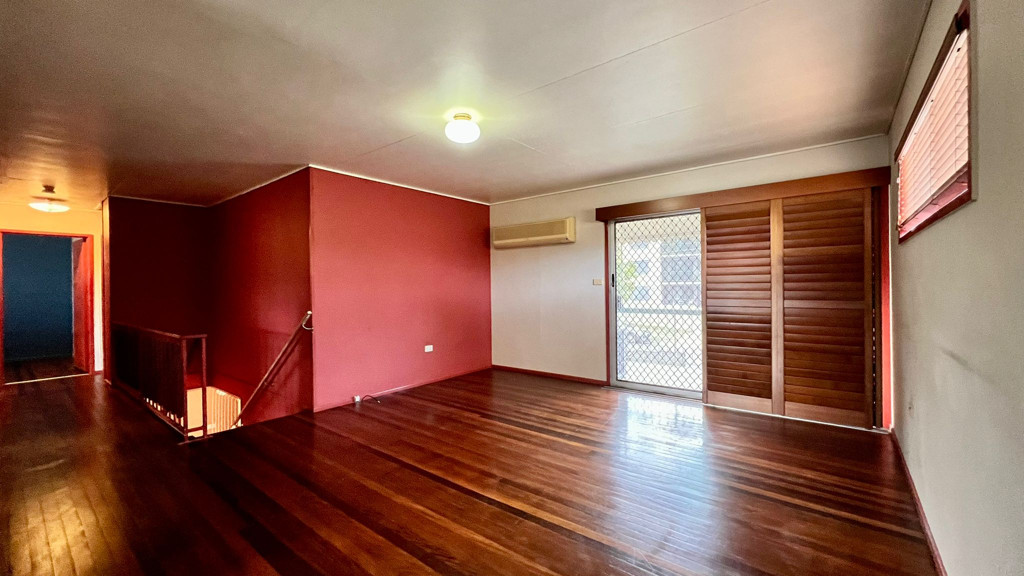 5 Omeo Street, Macgregor QLD photograph