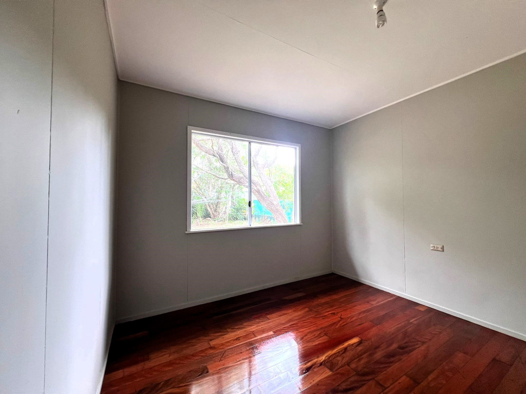 4 Sylvania Street, Logan Central QLD photograph