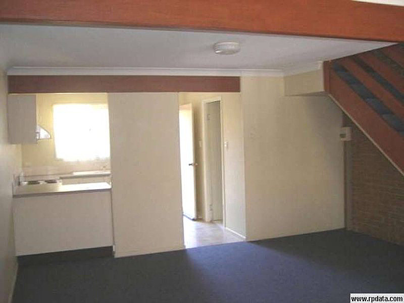 16/136 Smith Road, Woodridge QLD photograph