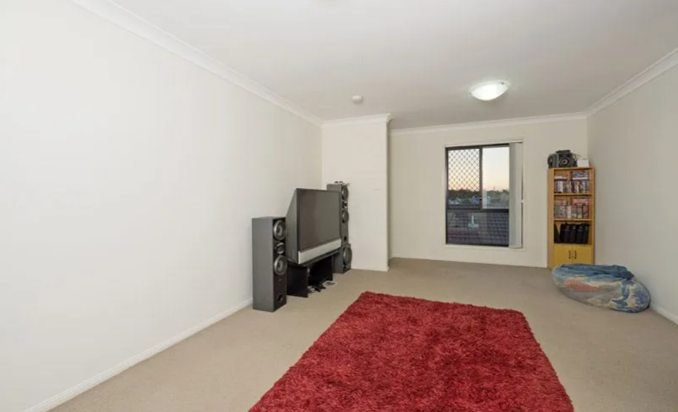 1/33 Bourke Street, Waterford West QLD photograph